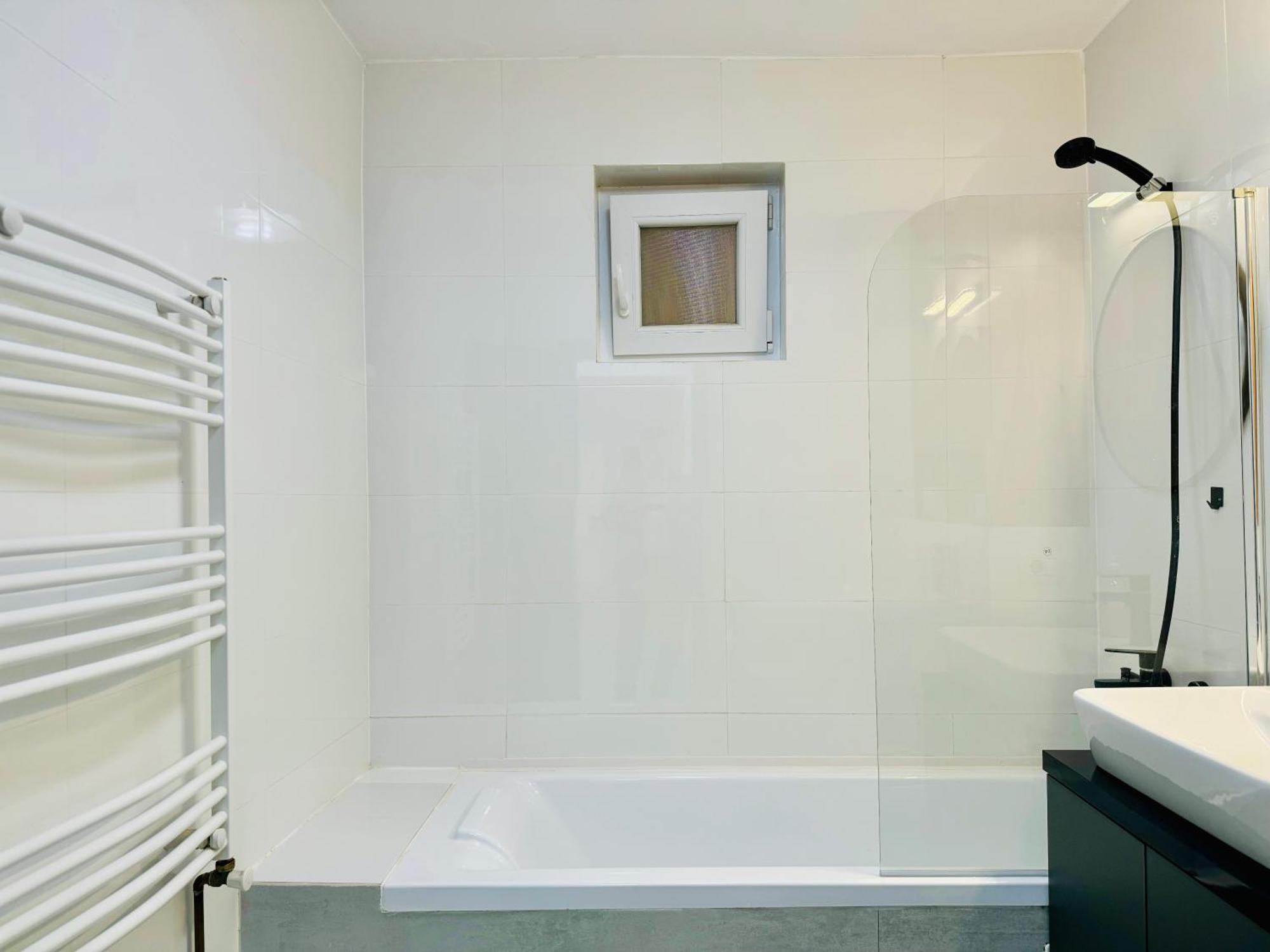 Joy Circumvalatiunii 47 Apartment Timişoara